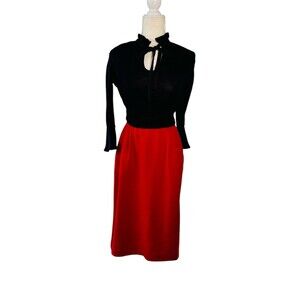 VTG SAG HARBOR Wool SZ 10 M Red Skirt Pencil Straight Knee Length Red Pockets
